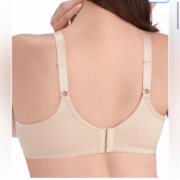 Two Vanity Fair Bras Size 42D. Handle of two Bras. - Picture 6 of 12